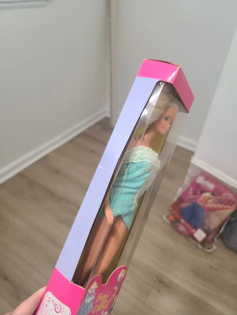Fun To Dress Barbie